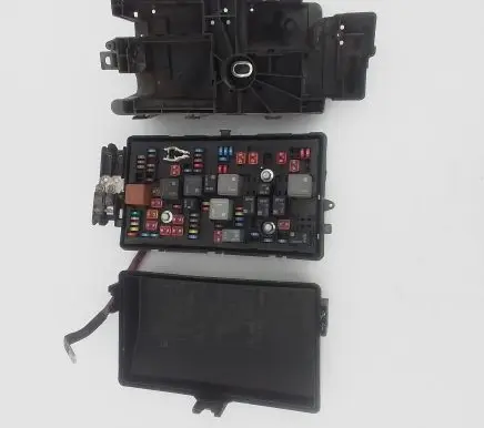 Opel Insignia A Fuse box set 13275884