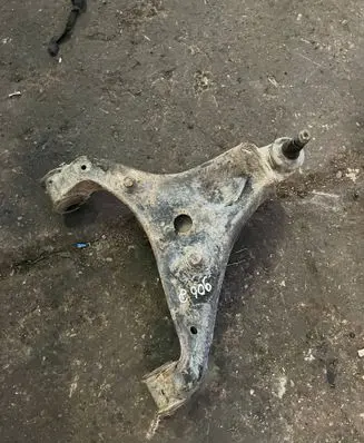 Mercedes-Benz Sprinter W906 Front lower control arm/wishbone