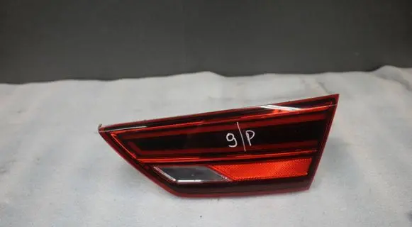 Seat Leon (5F) Rear/tail lights 5F9945308E