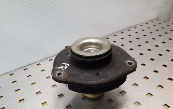 Volkswagen PASSAT B6 Front upper strut mount 