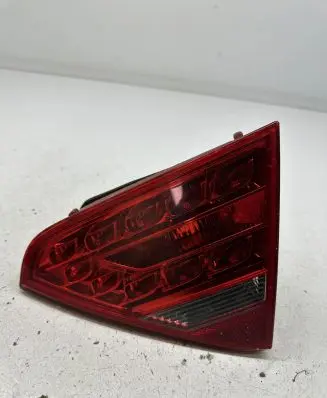 Audi A5 Sportback 8TA Tailgate rear/tail lights 8T0945094A