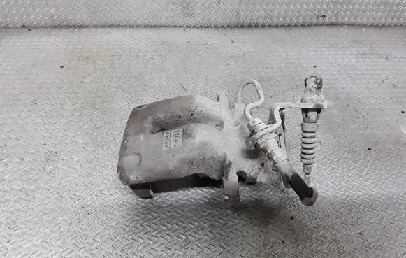 Volkswagen Jetta V Rear brake caliper