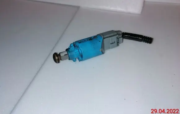 Clutch pedal sensor