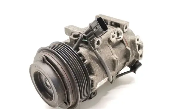 KIA Stonic Air conditioning (A/C) compressor (pump) 1E39E17000