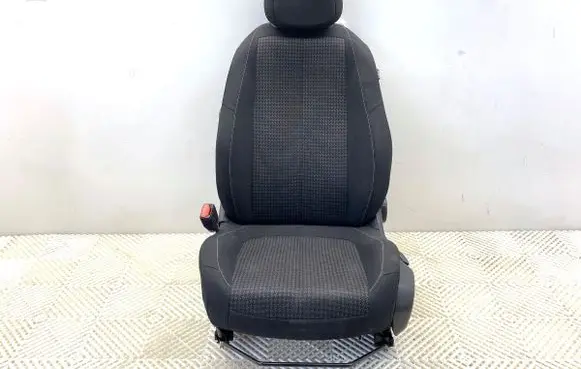 Peugeot 308 Front driver seat 