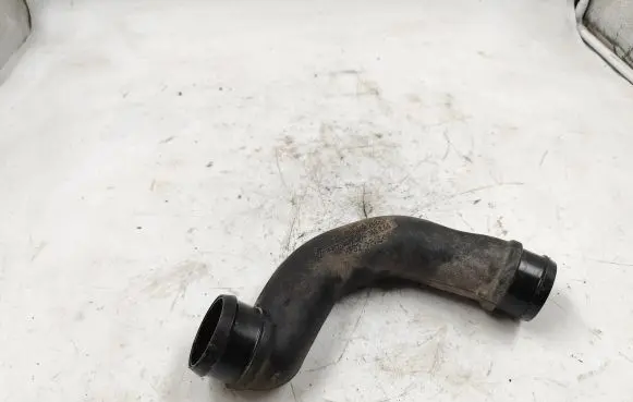 Volkswagen Golf III Intercooler hose/pipe 1H0145762T 1H0145844E