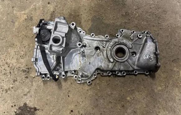 Hyundai i30 Timing chain cover 2135107170