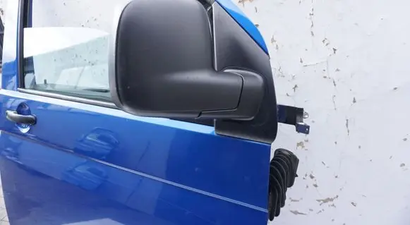 Volkswagen Multivan T5 Front door electric wing mirror