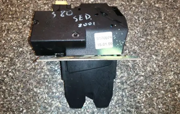 Volvo S80 Tailgate/trunk/boot lock/catch/latch 9170974 9203463