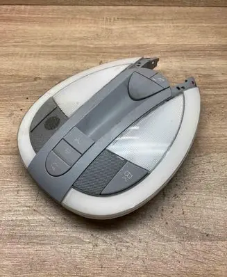 Mercedes-Benz E W211 Front seat light A2118204201 A2118250032