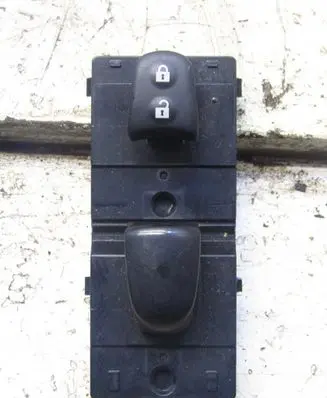 Mazda CX-5 Quarter vent window switch 1111