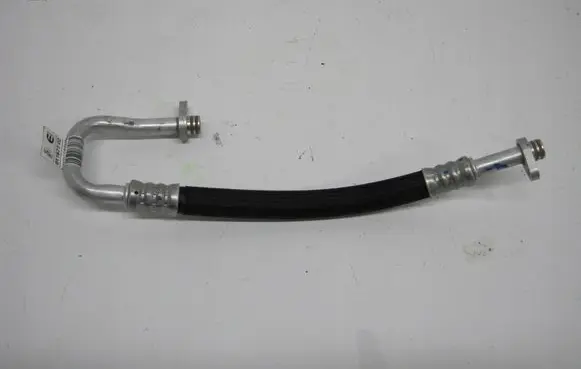 Peugeot Partner III Air conditioning (A/C) pipe/hose 9848136380