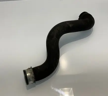 Mercedes-Benz E W211 Engine coolant pipe/hose A2115010882 2115010882
