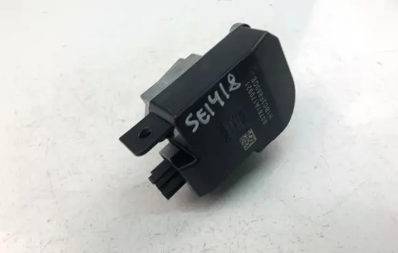 Ford Fiesta Door central lock control unit/module H1BC3F880CE