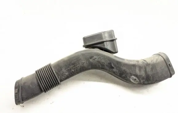 BMW 5 G30 G31 G38 Turbo air intake inlet pipe/hose 8613149