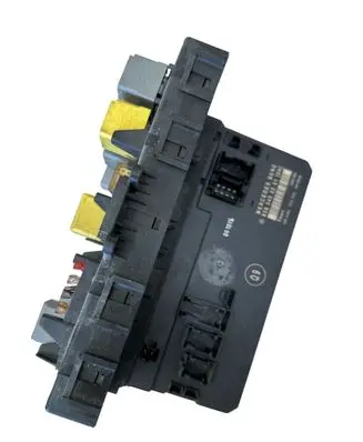 Mercedes-Benz Vito Viano W639 Fuse module 6395450201 356164 ZGS006