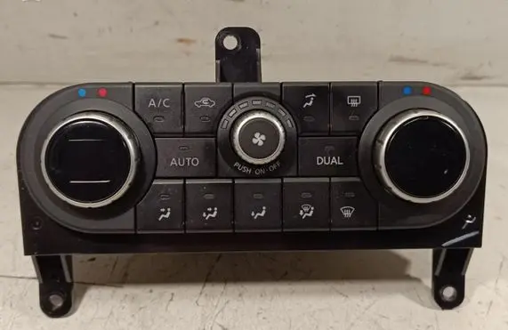 Nissan Qashqai+2 Climate control unit 27500BB60A