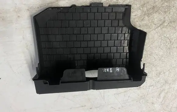 Opel Vivaro Battery box tray cover/lid 237060001R
