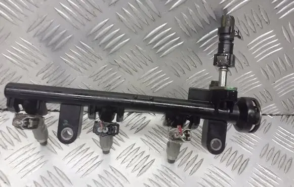 Peugeot 107 Fuel main line pipe 23814-0Q010-A