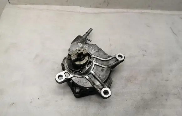 Toyota Avensis T250 Vacuum pump 293000R010