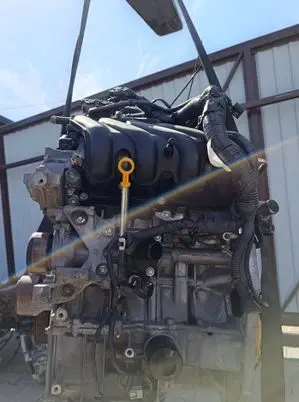 Nissan Juke I F15 Engine swap HR16