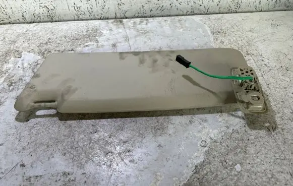 Volvo XC60 Sun visor