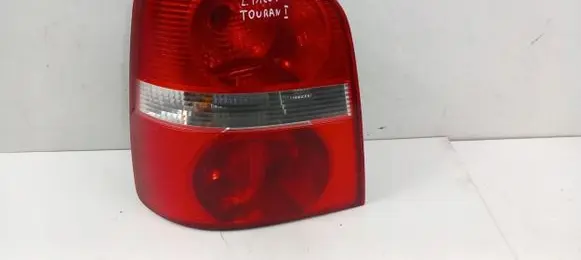 Volkswagen Touran I Rear/tail lights