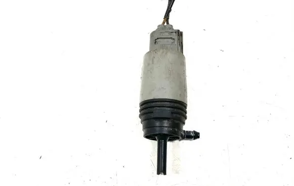 BMW 1 E81 E87 Windscreen/windshield washer pump 6934159 23557610