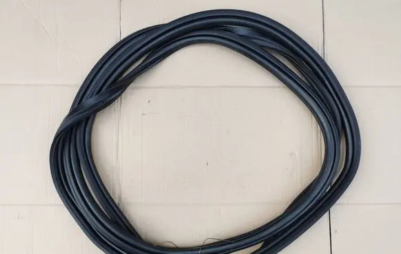 Ford Transit Rear door rubber seal (on body) LK3Z-61404A06-A LK31-V437N00-AB