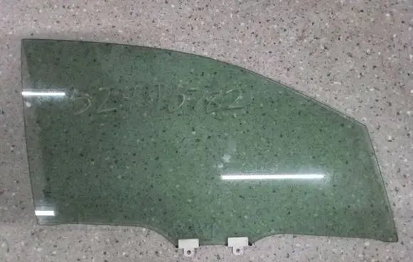 Subaru Outback (BT) Side middle window/glass 