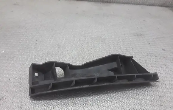 Volkswagen Touran I Front bumper mounting bracket 1T0807889A