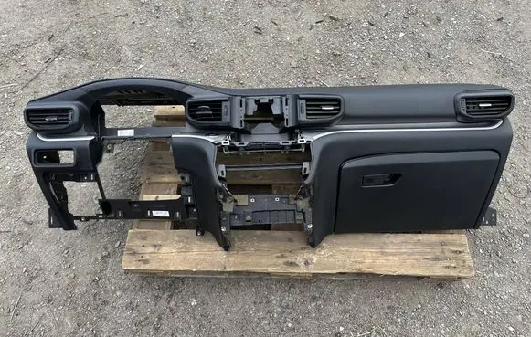 Ford Explorer VI Dashboard lb5bs04304