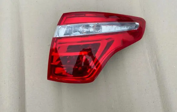 Citroen C4 I Picasso Rear/tail lights 9653547480