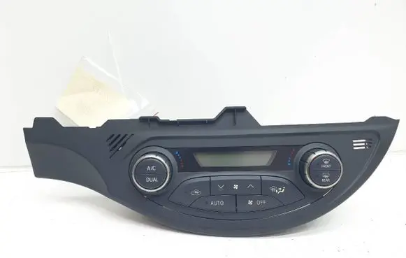 Toyota Yaris Climate control/heater control trim 