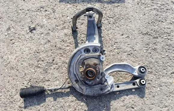 BMW 7 G11 G12 Front wheel hub spindle knuckle