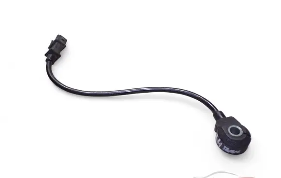 Volkswagen Transporter - Caravelle T4 Detonation knock sensor 0261231066