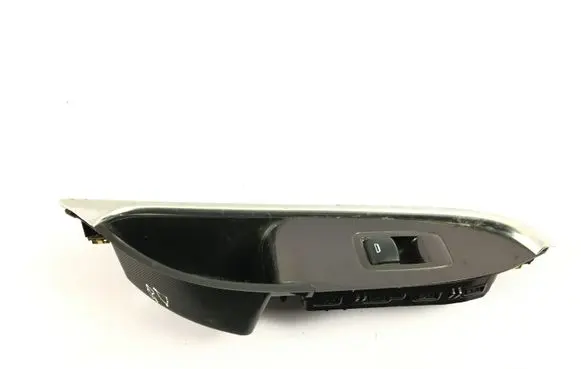 Chevrolet Malibu Front door window switch trim AXZ56461 23505899 23308159