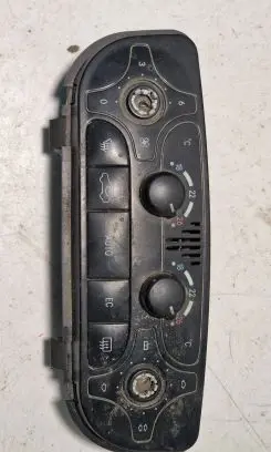 Mercedes-Benz C AMG W203 Climate control unit 2038300785 9140010485