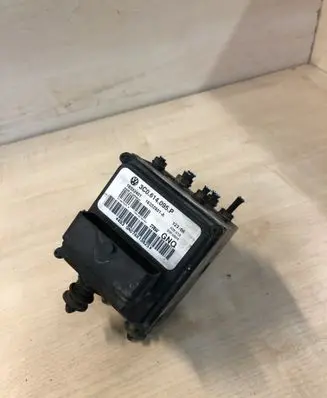 Volkswagen PASSAT B6 ABS Pump 3C0614095P