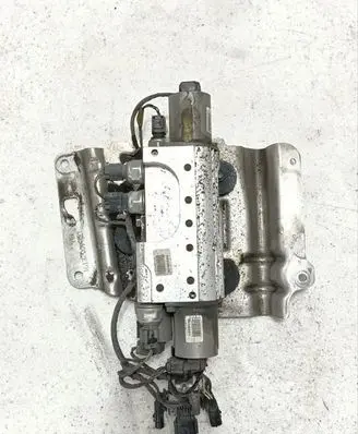 Land Rover Range Rover Sport L494 Air suspension compressor FPLA5E487AC