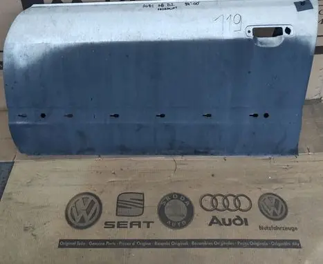 Audi A8 S8 D2 4D Front door