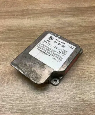Skoda Fabia Mk1 (6Y) Airbag control unit/module 1C0909605 5WK43121 Used
