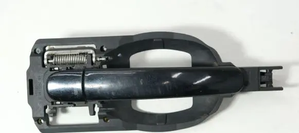 Audi A2 Front door exterior handle 8Z0837885B 8Z0837886B 8Z1837886A