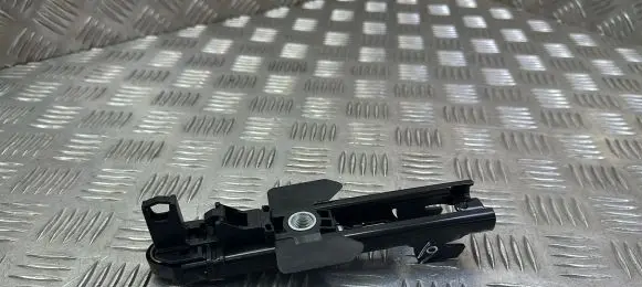 Audi A7 S7 4G Seat belt adjustment rail 8T8857833