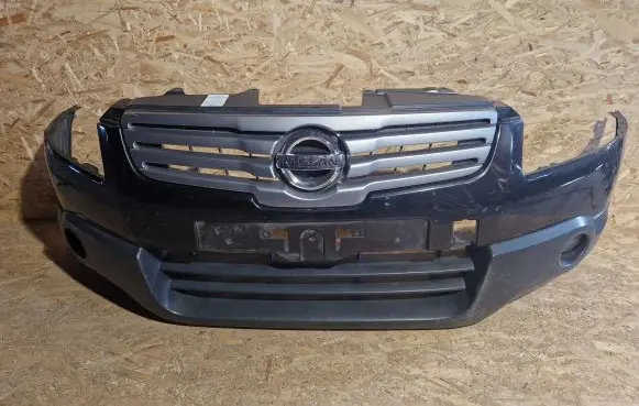 Nissan Qashqai+2 Front bumper