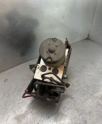 Volkswagen Multivan T4 ABS Pump 0273004211