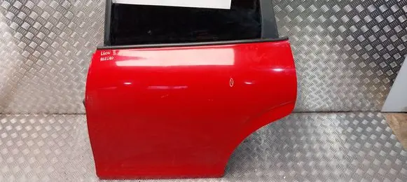 Seat Leon (1P) Rear door S26372229