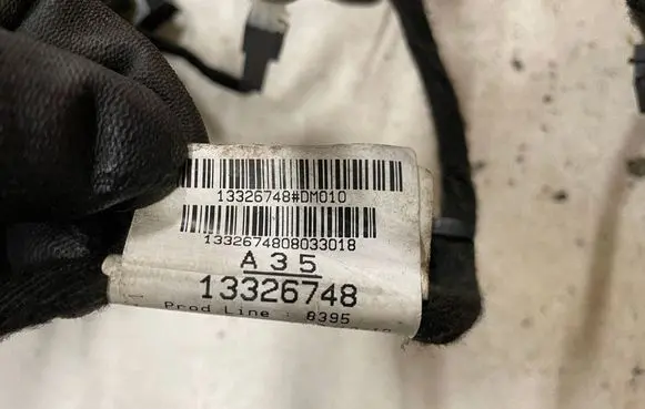 Opel Insignia A Front door wiring loom 13326748