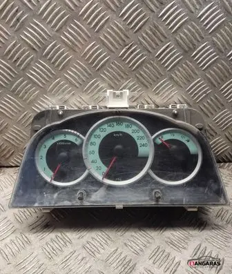 Toyota Corolla Verso AR10 Speedometer (instrument cluster) 838000f091