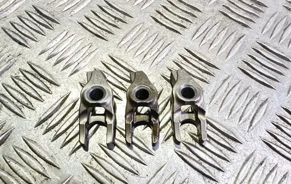 Fuel Injector clamp holder